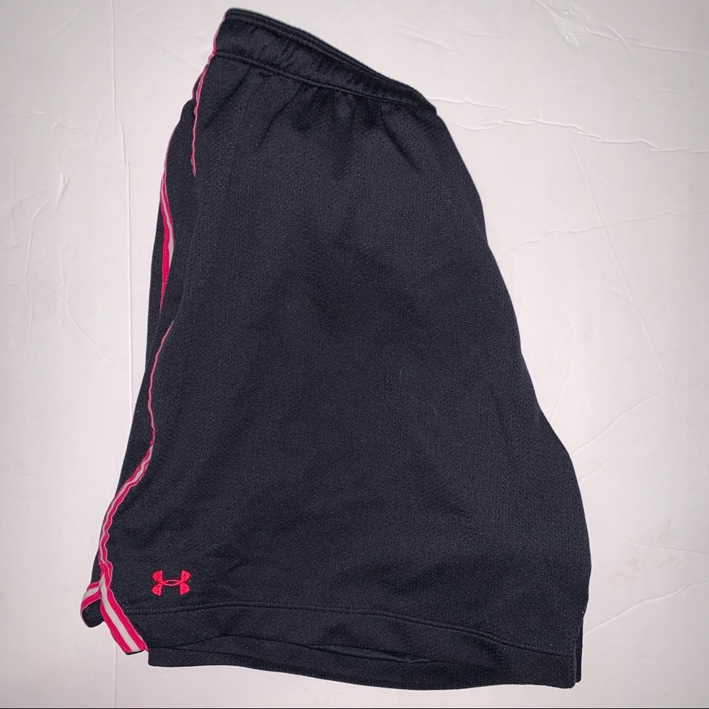 Black and pink under Armour shorts